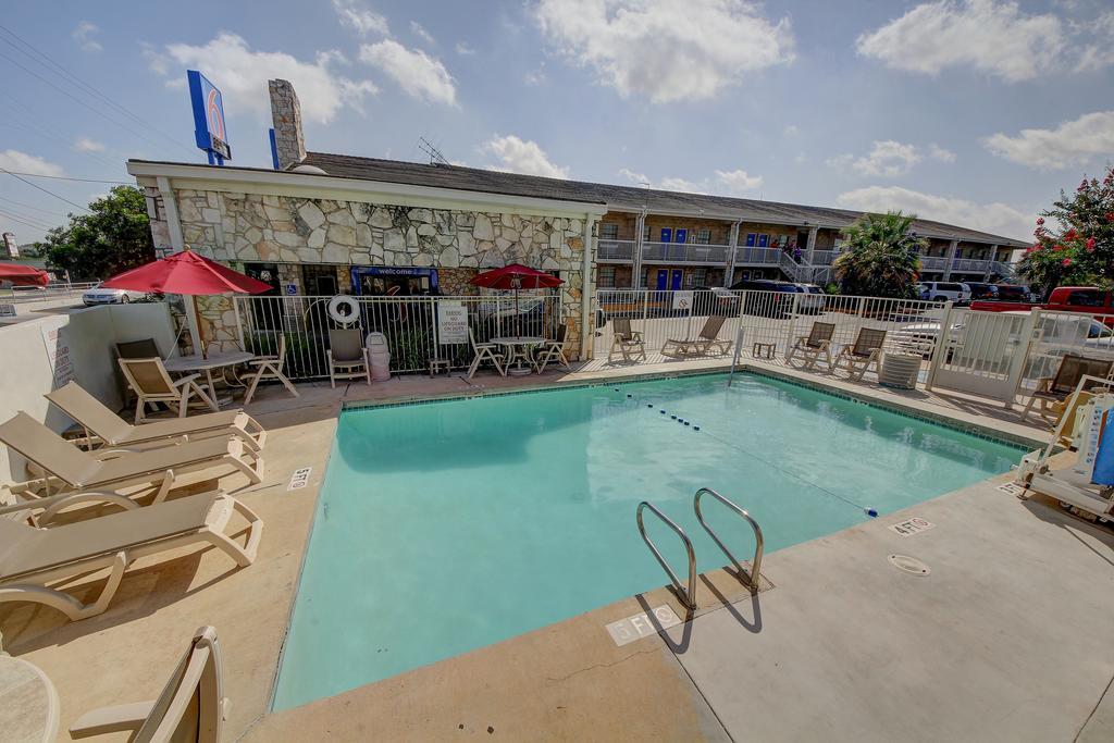 Motel 6-San Antonio, Tx - Northwest Medical Center מראה חיצוני תמונה