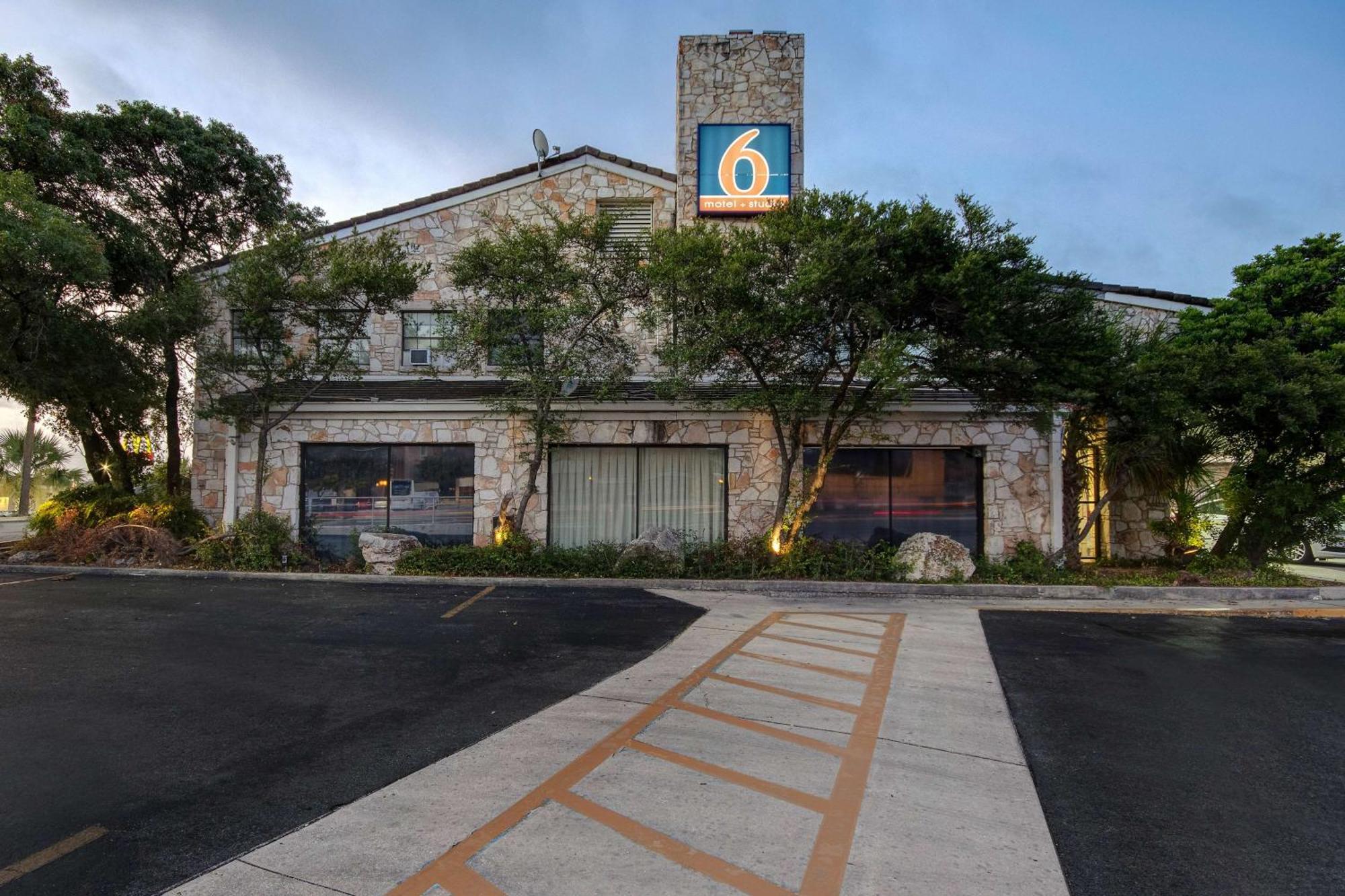 Motel 6-San Antonio, Tx - Northwest Medical Center מראה חיצוני תמונה